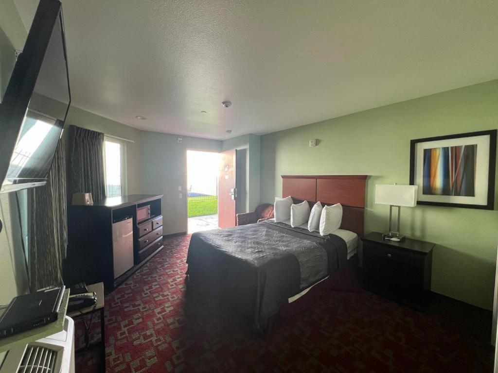 Rancho California Inn Temecula Bagian luar foto