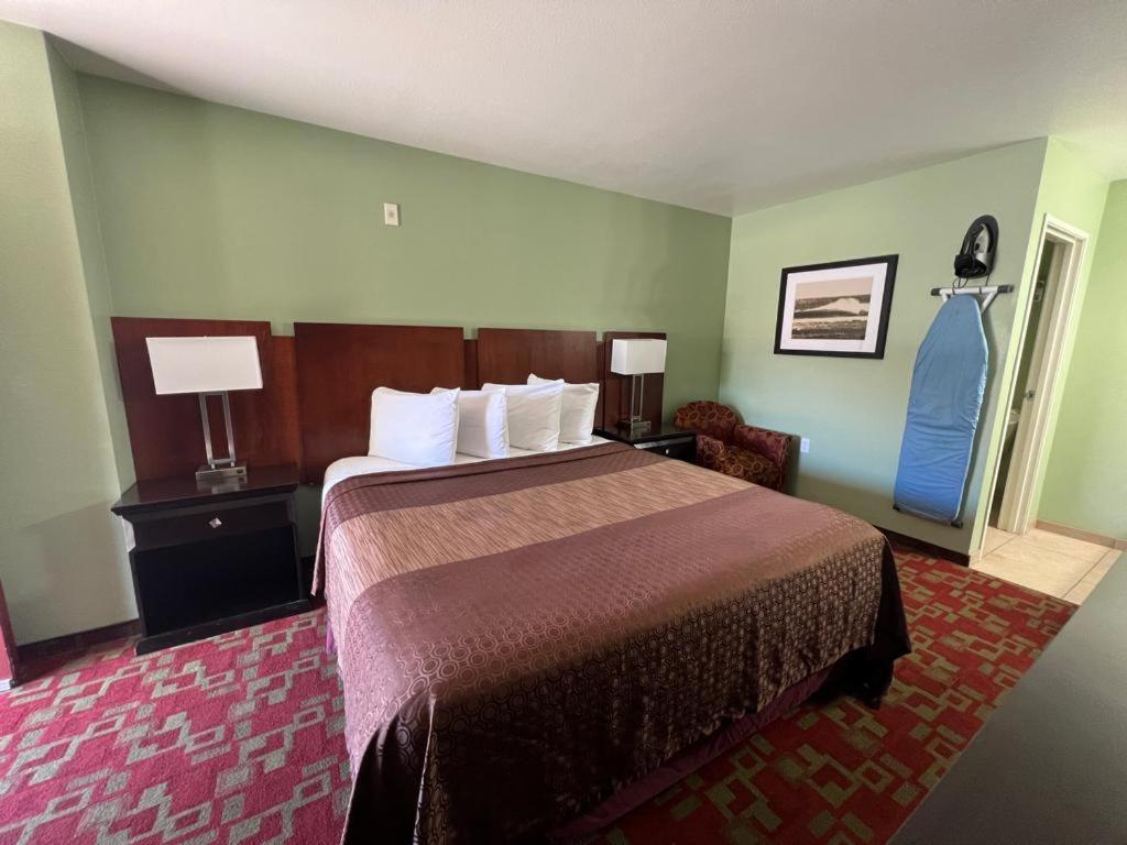 Rancho California Inn Temecula Bagian luar foto