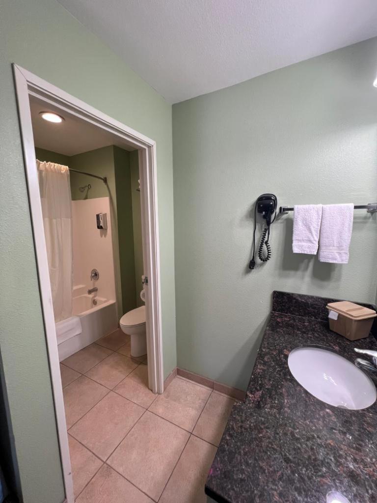 Rancho California Inn Temecula Bagian luar foto
