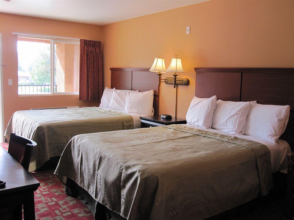 Rancho California Inn Temecula Bagian luar foto