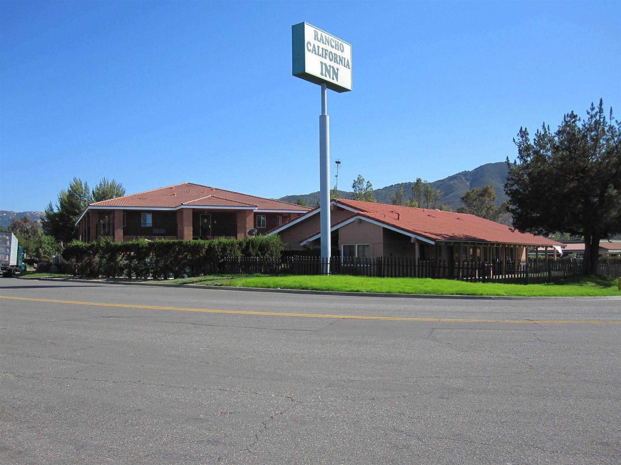 Rancho California Inn Temecula Bagian luar foto