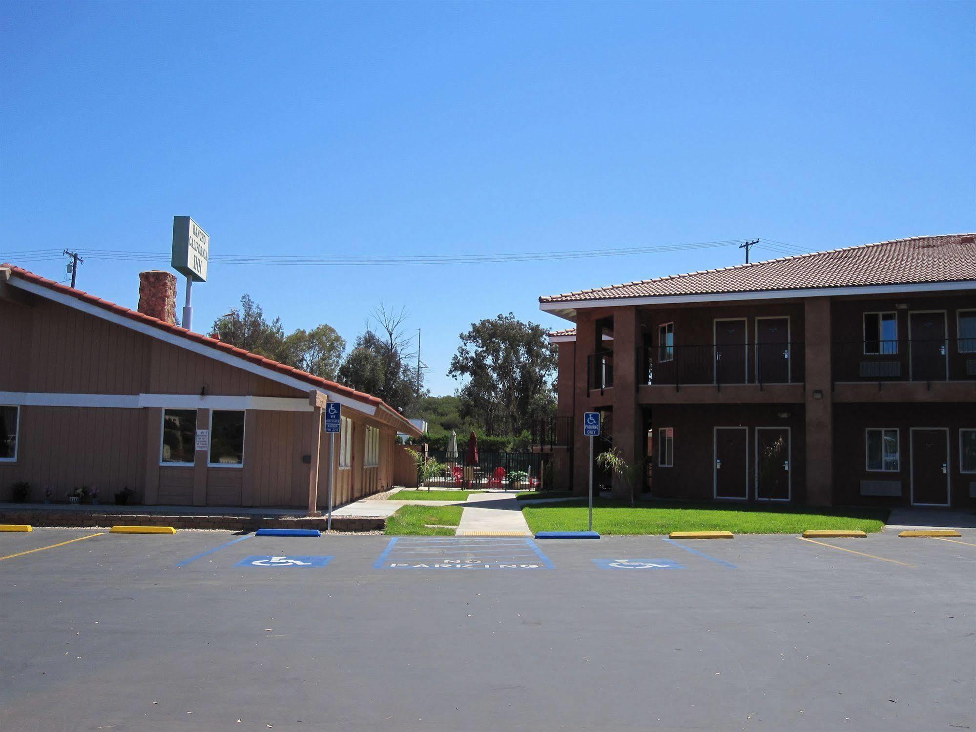 Rancho California Inn Temecula Bagian luar foto