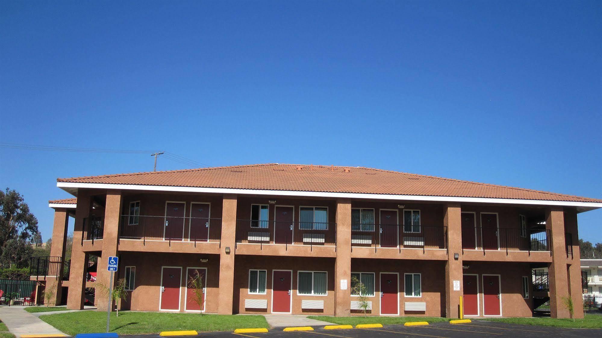 Rancho California Inn Temecula Bagian luar foto