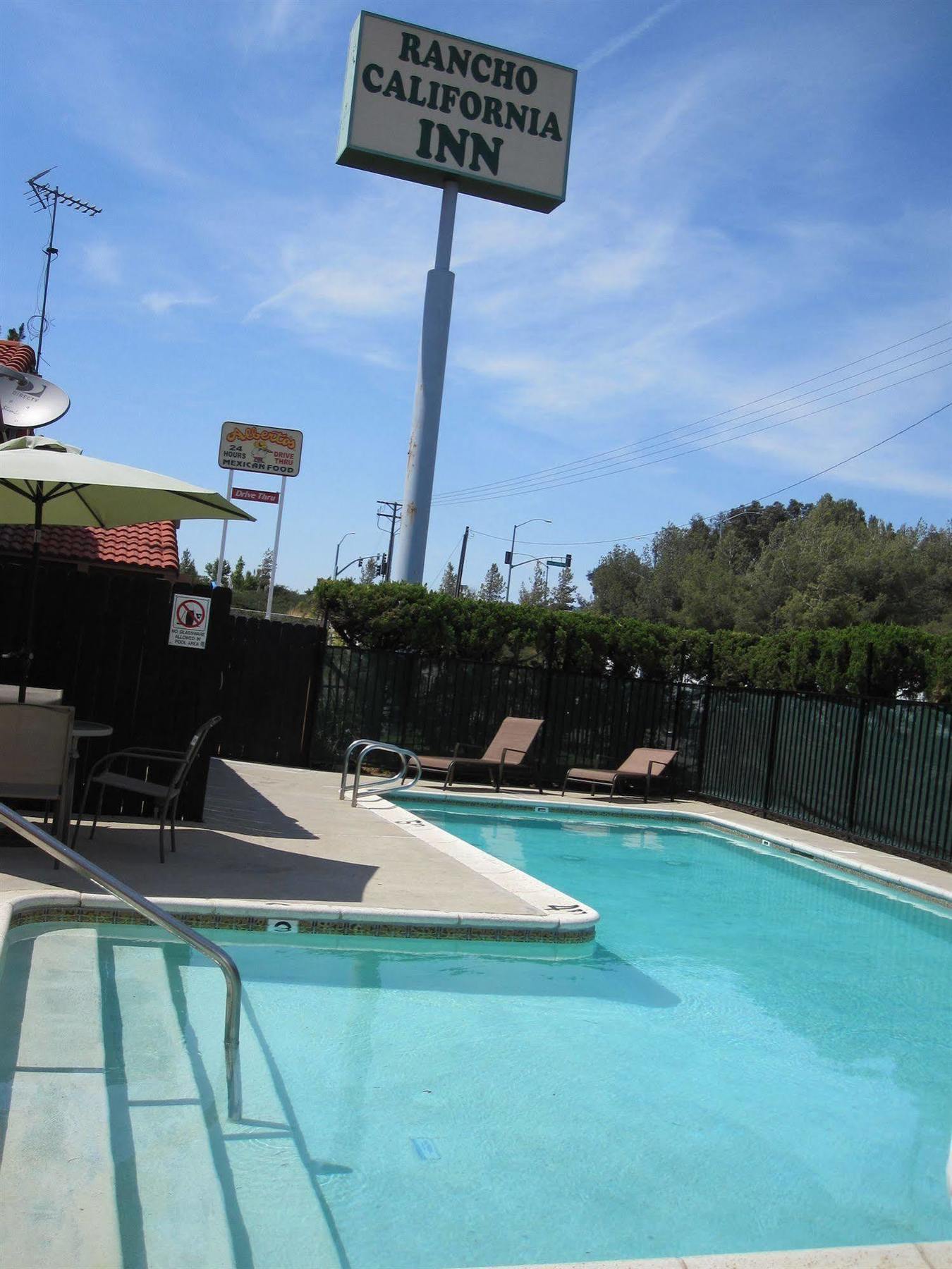 Rancho California Inn Temecula Bagian luar foto